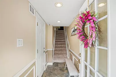 5495 Library Rd #10, Bethel Park, PA 15102 - Photo 6