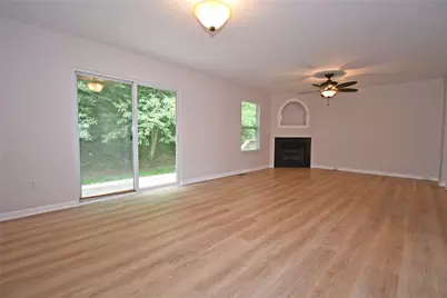 2291 Flint Dr, South Strabane, PA 15301 - Photo 8