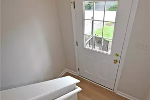 2291 Flint Dr, South Strabane, PA 15301 - Photo 2
