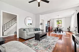 17 E Willock Rd, Pittsburgh, PA 15227 - Photo 4