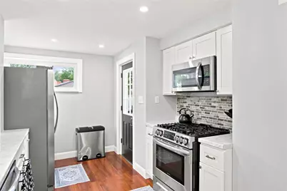 17 E Willock Rd, Pittsburgh, PA 15227 - Photo 8