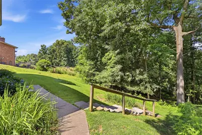 2529 Matterhorn Drive, Pittsburgh, PA 15090 - Photo 22