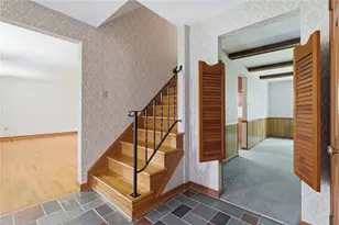 2529 Matterhorn Dr, Pittsburgh, PA 15090 - Photo 4