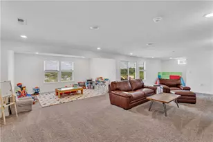 330 William Dr, Pittsburgh, PA 15239 - Photo 26