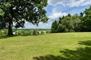268 Holyoke Rd, Center Township, PA 16001 - Photo 38