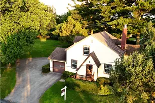 268 Holyoke Rd, Center Township, PA 16001 - Photo 2