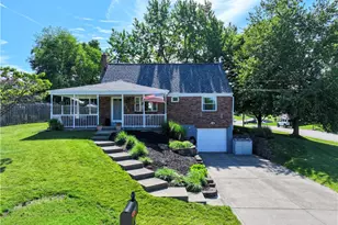 279 Southward Dr, Moon/Crescent Twp, PA 15108 - Photo 2
