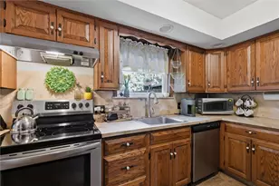 915 N Keel Ridge Rd, Hermitage, PA 16148 - Photo 10