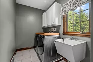 512 Laurel Oak Dr, Ohio Township, PA 15143 - Photo 20