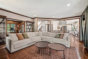 512 Laurel Oak Dr, Ohio Township, PA 15143 - Photo 4
