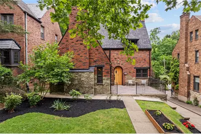 1240 Bellerock St, Pittsburgh, PA 15217 - Photo 2