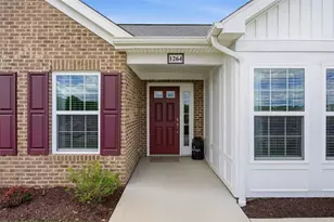 1264 Sandy Rdg Dr, Buffalo Township, PA 16055 - Photo 2