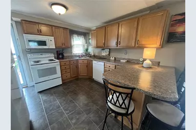 2209 Sunset Avenue, North Huntingdon, PA 15642 - Photo 10