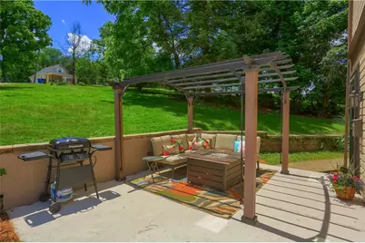 201 Center Avenue, Oakdale, PA 15071 - Photo 28