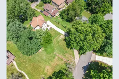 201 Center Avenue, Oakdale, PA 15071 - Photo 36