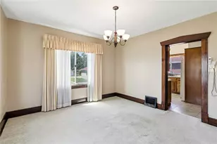 311 Line Ave, Ellwood City, PA 16117 - Photo 12