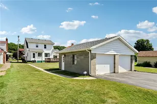 311 Line Ave, Ellwood City, PA 16117 - Photo 36