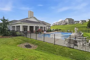 4006 Crown Dr, South Park, PA 15129 - Photo 32