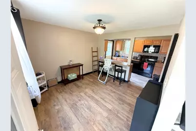 5251 Fieldcrest Dr, Pittsburgh, PA 15236 - Photo 6