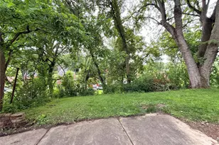 5251 Fieldcrest Dr, Pittsburgh, PA 15236 - Photo 22