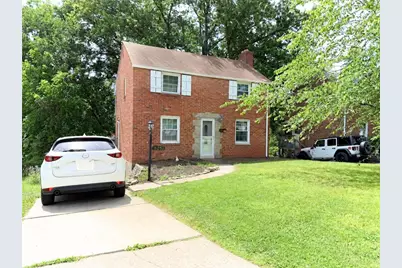 5251 Fieldcrest Dr, Pittsburgh, PA 15236 - Photo 2