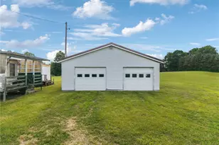 107 Rock Way Ln, Burrel-Blacklick, PA 15717 - Photo 4