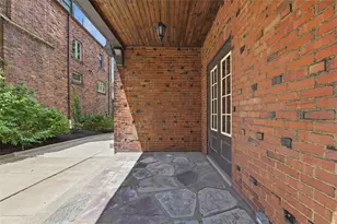 1264 Bellerock St, Pittsburgh, PA 15217 - Photo 4