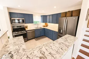 111 Crestwood Dr, Ross Twp, PA 15237 - Photo 24