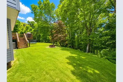 111 Crestwood Dr, Ross Twp, PA 15237 - Photo 10