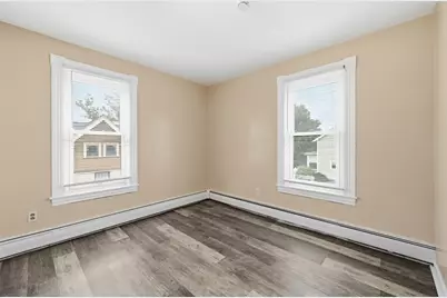 678 Gregg Ave, Bridgeville, PA 15017 - Photo 24