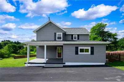 214 Willow Run Dr, Center Township, PA 16001 - Photo 4