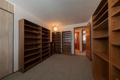 2853 W Munroe St, Bethel Park, PA 15102 - Photo 18