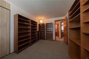 2853 W Munroe St, Bethel Park, PA 15102 - Photo 18
