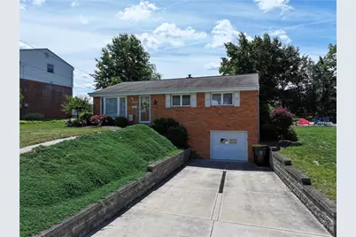 2853 W Munroe St, Bethel Park, PA 15102 - Photo 2