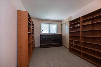 2853 W Munroe St, Bethel Park, PA 15102 - Photo 20