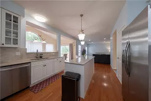 1909 Colonial Dr, Pittsburgh, PA 15143 - Photo 6