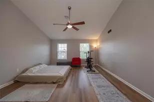 1909 Colonial Dr, Pittsburgh, PA 15143 - Photo 22