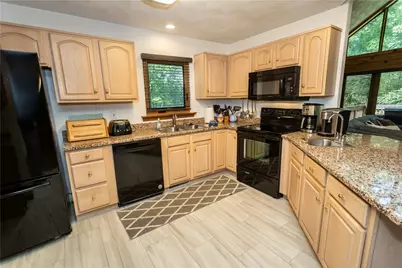 2304 South Ridge Drive, Hidden Valley, PA 15502 - Photo 14