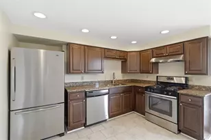 41 R Kenridge Dr, Kennedy Township, PA 15136 - Photo 8