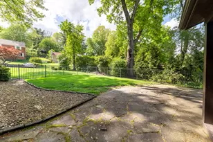 401 Kurt Dr, Pittsburgh, PA 15243 - Photo 36