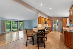 401 Kurt Dr, Pittsburgh, PA 15243 - Photo 14