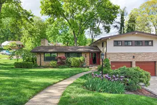 401 Kurt Dr, Pittsburgh, PA 15243 - Photo 2