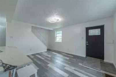1316 Barkley Rd, Port Vue, PA 15133 - Photo 8