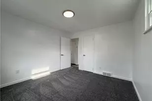 1316 Barkley Rd, Port Vue, PA 15133 - Photo 18