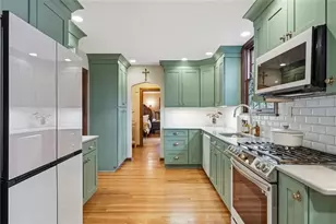 3108 Hillcrest Rd, Bethel Park, PA 15102 - Photo 10