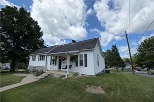 695 Sherman Ave, Franklin Township, PA 15370 - Photo 4