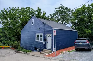 1938 Shamokin St, Pittsburgh, PA 15203 - Photo 2