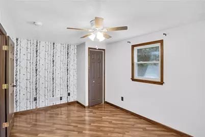 2404 Marble Ln, Pittsburgh, PA 15143 - Photo 18
