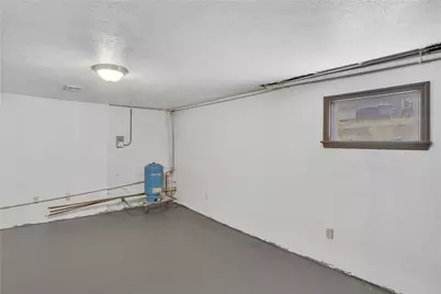 2404 Marble Ln, Pittsburgh, PA 15143 - Photo 26