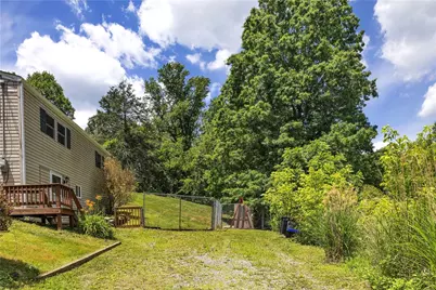2404 Marble Ln, Pittsburgh, PA 15143 - Photo 28